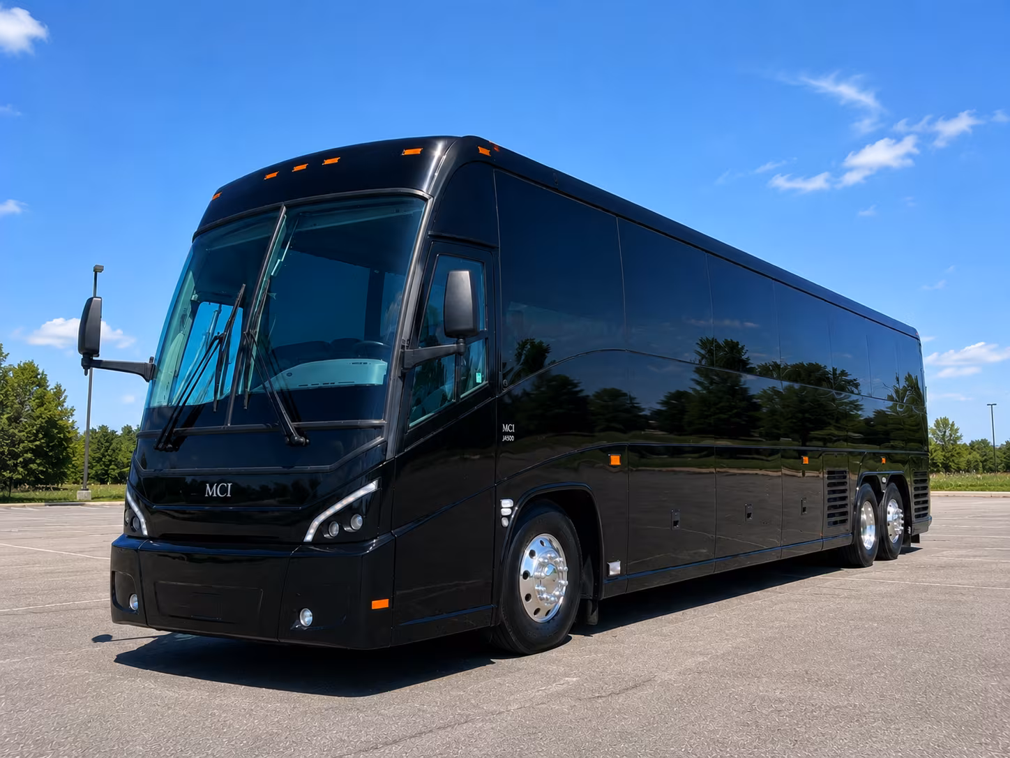 hamptons wine tour buses to wolffer estate and the south fork