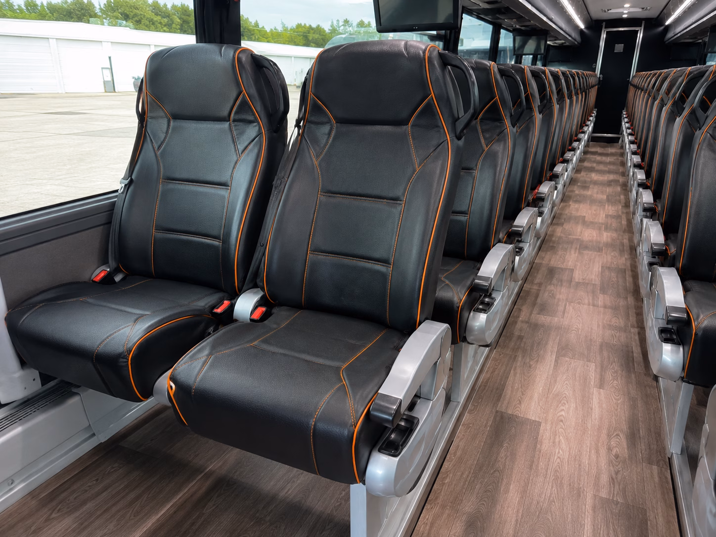 how your starting location and deadhead miles affect charter bus rates in hempstead